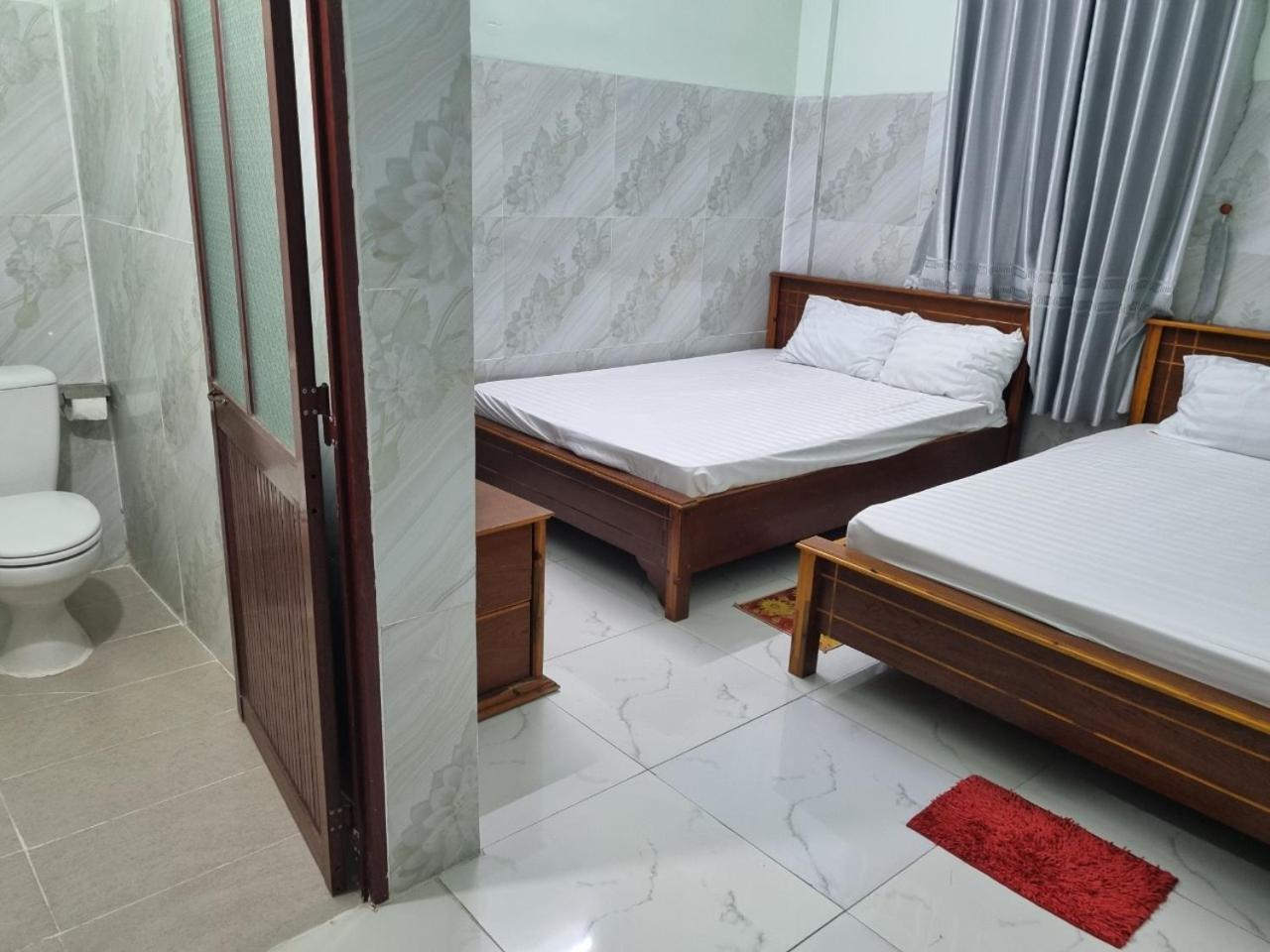 Hotel Khach San Ngoc Quynh La Gi Exterior foto