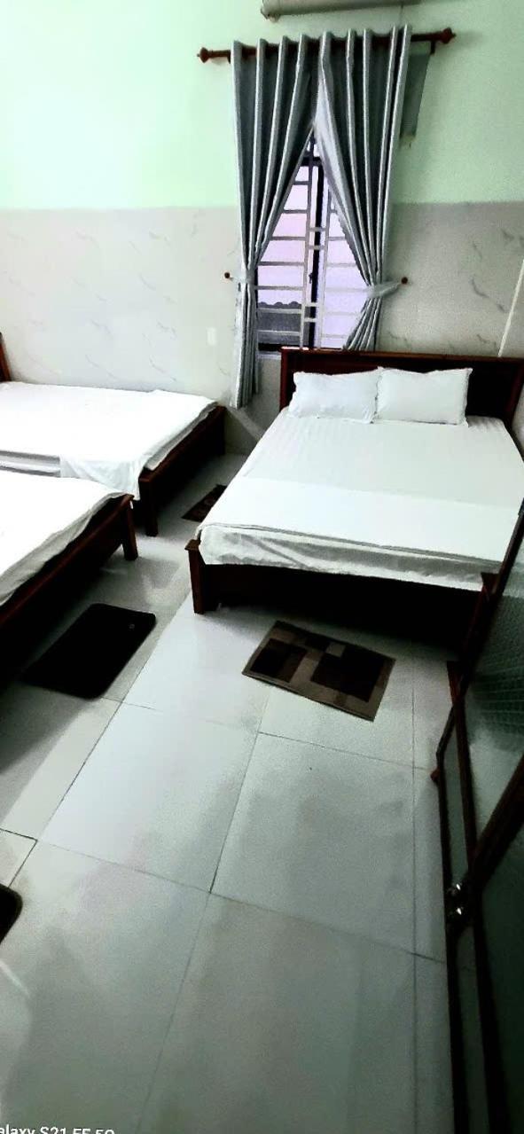 Hotel Khach San Ngoc Quynh La Gi Exterior foto