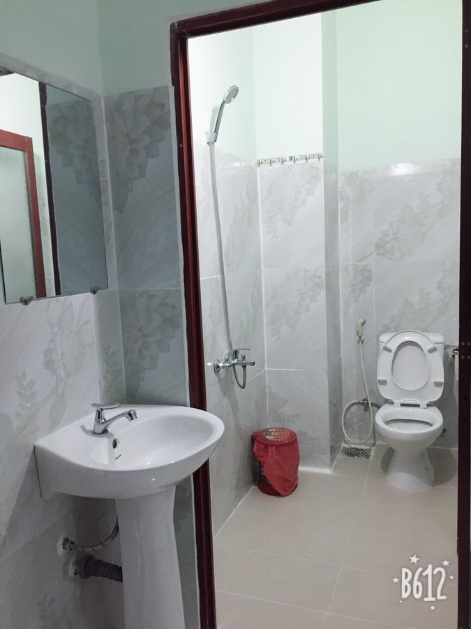 Hotel Khach San Ngoc Quynh La Gi Exterior foto